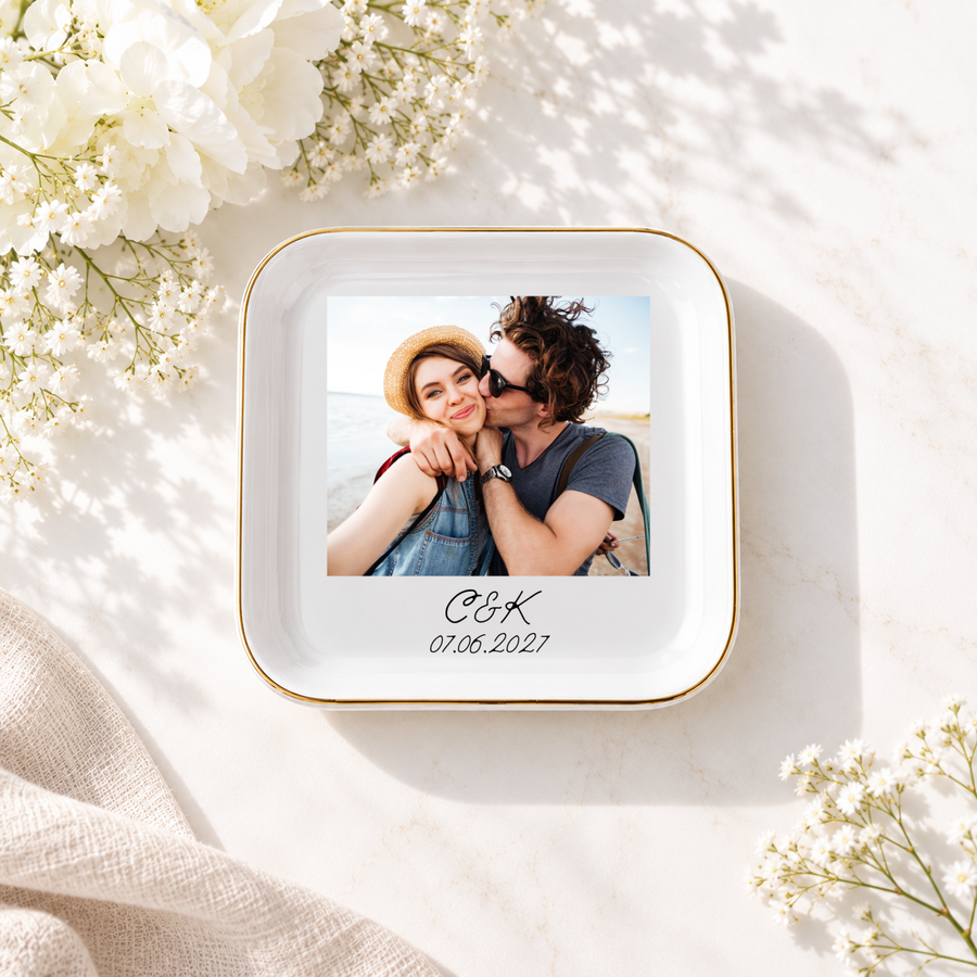 Bride Ring Dish, Personalized Engagement Ring Dish Gift, Custom Wedding Ring Box, Bridal Trinket Dish with Name & Date